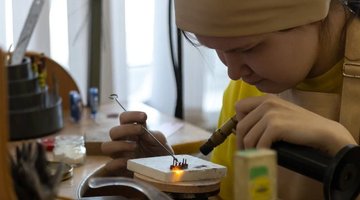 В Красноярске назвали лучших молодых ювелиров страны: итоги межрегионального этапа чемпионата «Профессионалы»