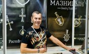 Ювелир и сооснователь бренда «Мазницын» Артём Серебряков отмечает 45-летие
